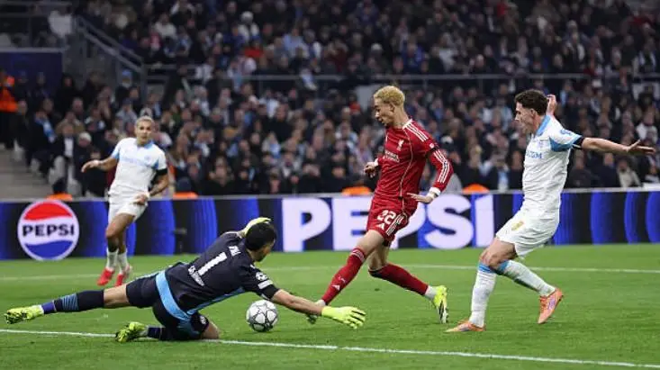 开云登录入口地址-埃基蒂克本场数据：1次关键传球，错失1次良机，7对抗3成功